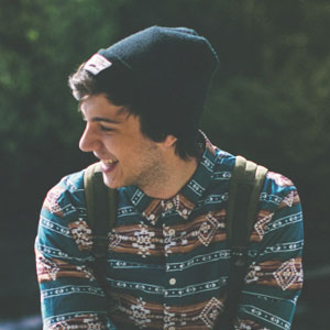 轰炸电话在线使用